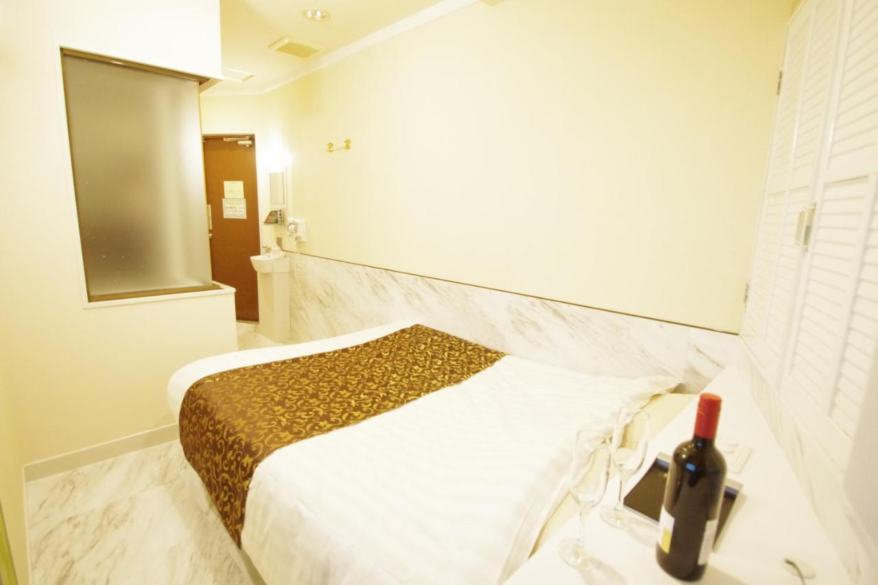Love hotel Eastern (adults Only) *